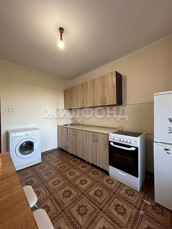 
  Продается 1-комн. квартира, 32 м², Мокрушина ул, д. 13А
. Фото 2.
