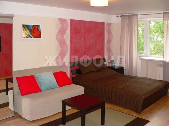 
  Продается 1-комн. квартира, 28.3 м², Щорса ул, д. 1
. Фото 1.