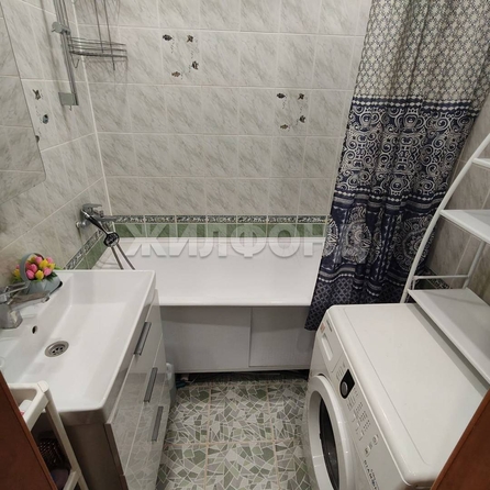 
  Продается 2-комн. квартира, 53 м², Киевская ул, д. 13
. Фото 9.