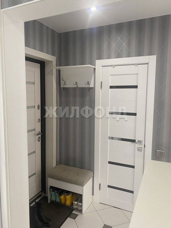 
  Продается 2-комн. квартира, 52.5 м², Сибирская ул, д. 66
. Фото 4.