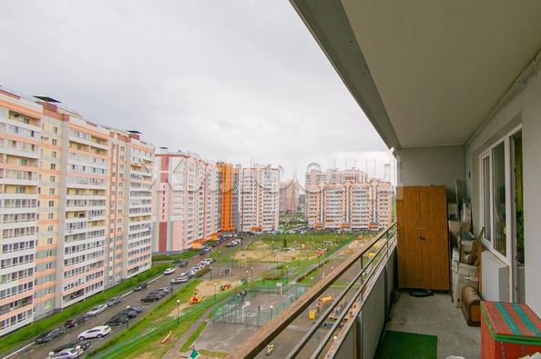 
  Продается 2-комн. квартира, 64 м², Сосновый пер, д. 6
. Фото 5.