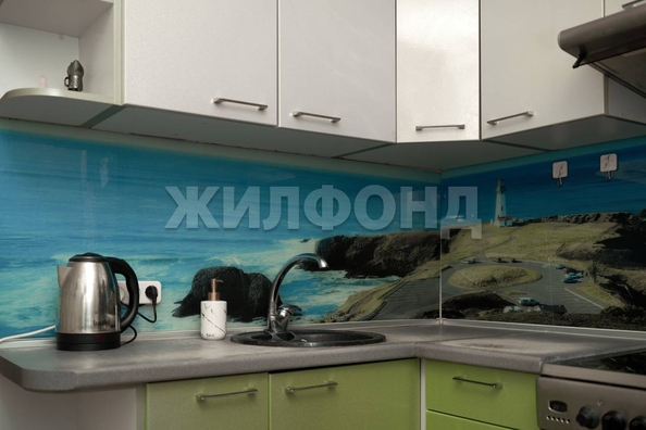 
  Продается 2-комн. квартира, 44.3 м², Беринга ул, д. 3/2
. Фото 2.