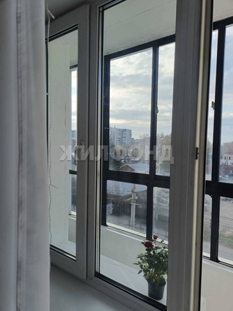 
  Продается 2-комн. квартира, 55 м², Рабочая 1-я ул, д. 8
. Фото 4.