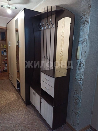 
  Продается 2-комн. квартира, 55 м², 79 Гвардейской Дивизии ул, д. 17
. Фото 10.