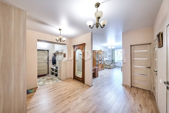 
  Продается 3-комн. квартира, 96.4 м², Советская ул, д. 90
. Фото 5.