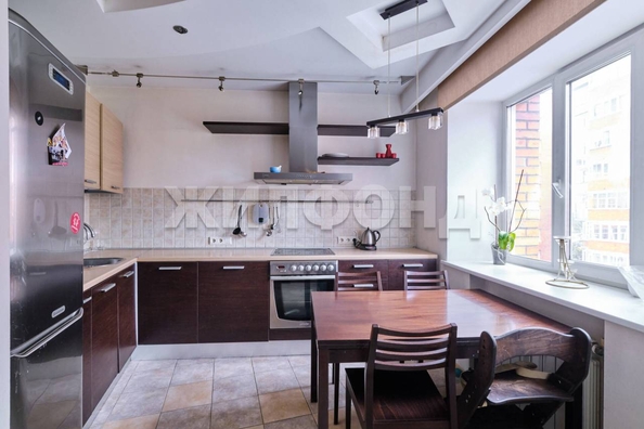 
  Продается 3-комн. квартира, 76.4 м², Красноармейская ул, д. 151/1
. Фото 1.