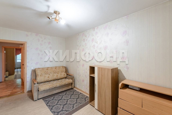 
  Продается 3-комн. квартира, 79.4 м², Сибирская ул, д. 115
. Фото 5.