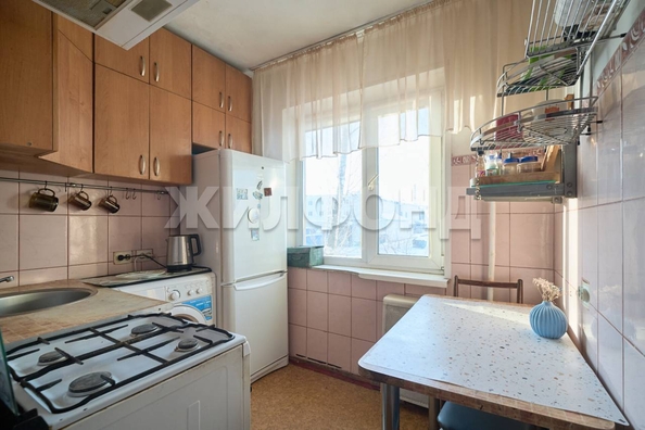 
  Продается 3-комн. квартира, 57 м², Кулагина ул, д. 15
. Фото 2.