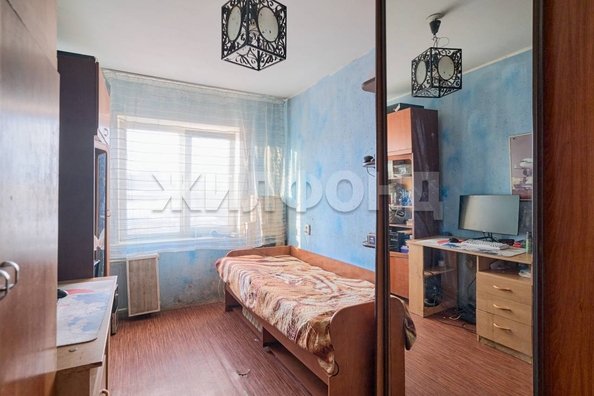 
  Продается 3-комн. квартира, 57 м², Кулагина ул, д. 15
. Фото 3.