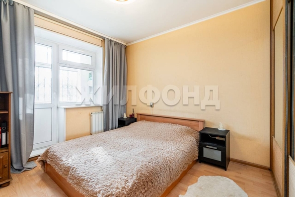 
  Продается 3-комн. квартира, 64.7 м², Елизаровых ул, д. 4
. Фото 2.