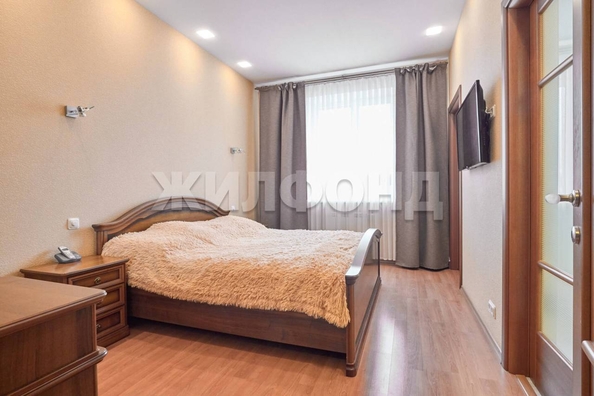 
  Продается 3-комн. квартира, 140 м², Затеевский пер, д. 8
. Фото 1.