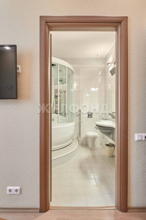 
  Продается 3-комн. квартира, 140 м², Затеевский пер, д. 8
. Фото 17.