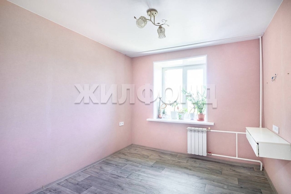 
  Продается 3-комн. квартира, 70.3 м², Клюева ул, д. 3
. Фото 9.