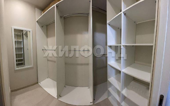 
  Продается 3-комн. квартира, 41 м², Переездный пер, д. 2
. Фото 8.