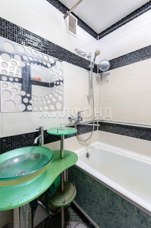 
  Продается 3-комн. квартира, 68 м², Лебедева ул, д. 11
. Фото 13.