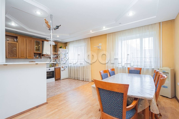 
  Продается 3-комн. квартира, 105.9 м², Нечевский пер, д. 2
. Фото 1.