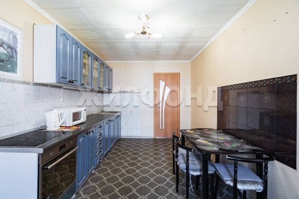 
  Продается 3-комн. квартира, 83.8 м², Солнечная ул, д. 23
. Фото 8.