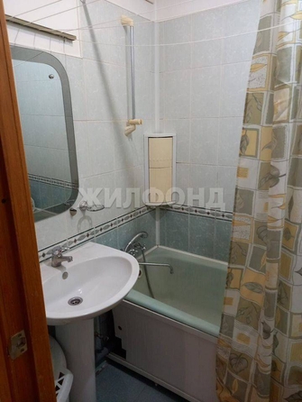 
  Продается 3-комн. квартира, 65 м², Сибирская ул, д. 108
. Фото 7.