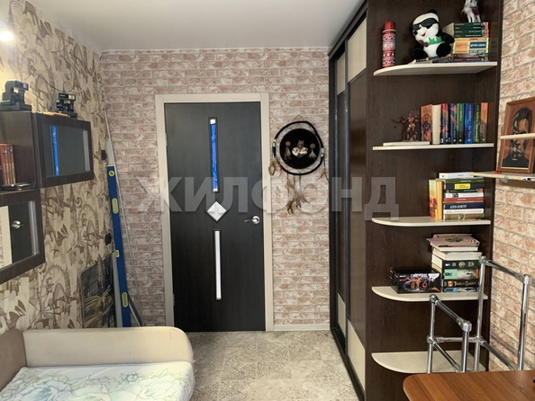 
  Продается 3-комн. квартира, 61.7 м², Бела Куна ул, д. 12/1
. Фото 8.