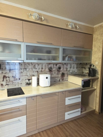 
  Продается 3-комн. квартира, 60.2 м², Дальне-Ключевская ул, д. 16Б
. Фото 2.