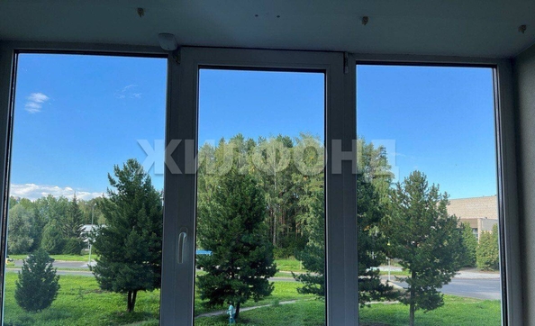 
  Продается 3-комн. квартира, 72.4 м², Академический мкр, д. 17
. Фото 11.