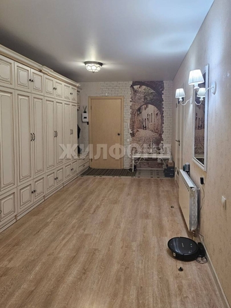 
  Продается 3-комн. квартира, 107.4 м², Аркадия Иванова ул, д. 27
. Фото 7.
