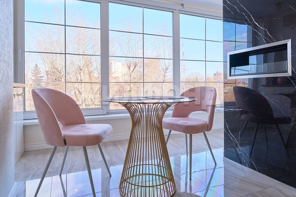 
  Продается 3-комн. квартира, 100 м², Пушкина ул, д. 22
. Фото 5.