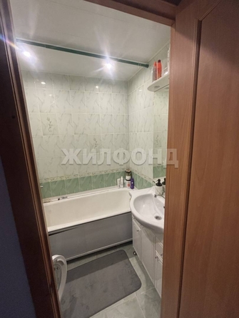 
  Продается 3-комн. квартира, 64.8 м², Елизаровых ул, д. 4
. Фото 7.