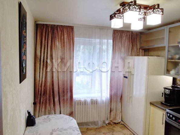 
  Продается 4-комн. квартира, 70.4 м², Сибирская ул, д. 102/3
. Фото 13.