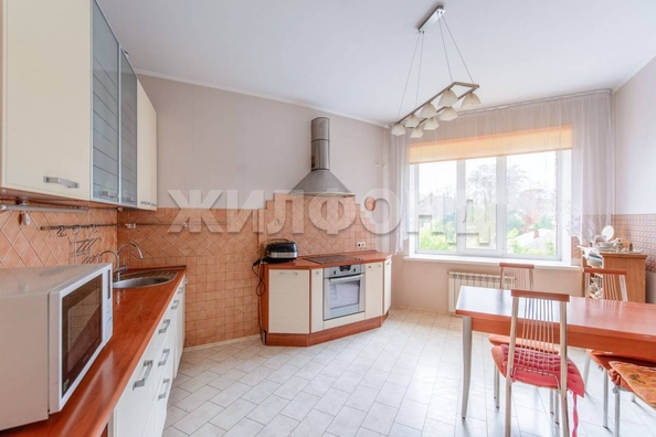 
  Продается 4-комн. квартира, 152 м², Вершинина ул, д. 24В
. Фото 6.