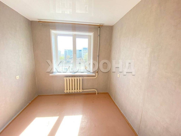 
  Продается 4-комн. квартира, 70 м², Светлый поселок, д. 2
. Фото 3.