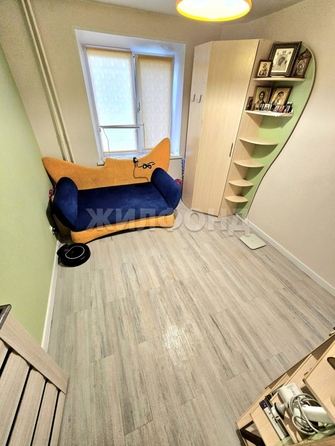 
  Продается 4-комн. квартира, 83 м², Коммунистический пр-кт, д. 157
. Фото 2.