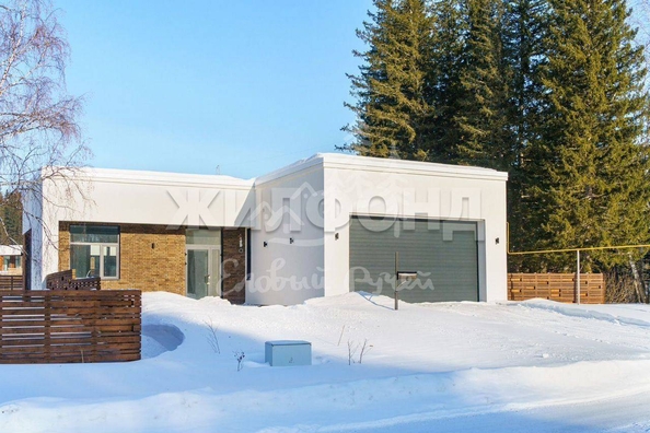 
  Продается дом, 158.2 м², Томск
. Фото 2.