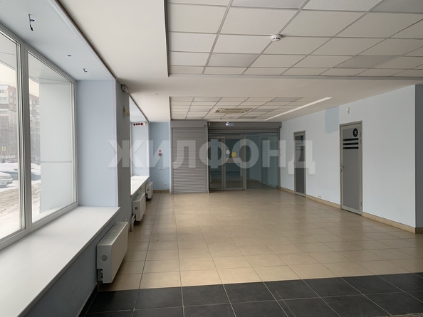 
  Продается универсальное помещение, 330 м², Иркутский тракт
. Фото 4.