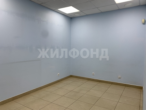 
  Продается универсальное помещение, 330 м², Иркутский тракт
. Фото 8.