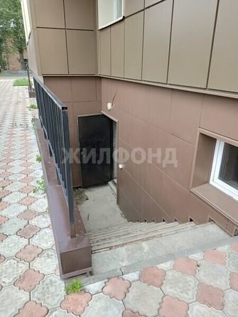 
  Продается универсальное помещение, 104 м², Шпальный пер
. Фото 2.