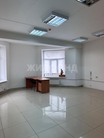 
  Продается универсальное помещение, 70 м², Ленина пр-кт
. Фото 2.