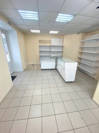 
  Продается торговая площадь, 32 м², Нахимова пер, д. 2
. Фото 2.