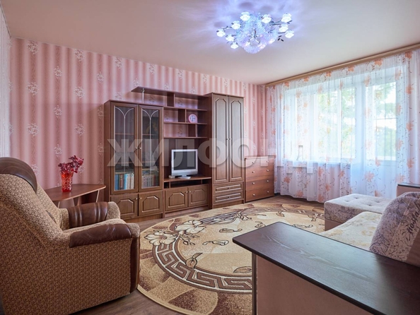 
  Продается 3-комн. квартира 65 м². Фото 1.