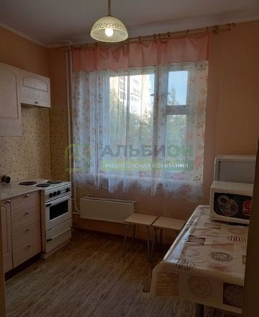
  Сдается 1-комн. квартира 36 м². Фото 1.