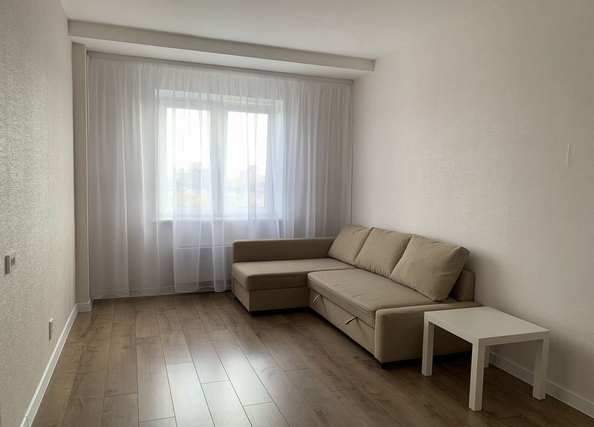 
  Сдается 1-комн. квартира 45 м². Фото 1.