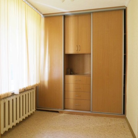 
  Продается 4-комн. квартира 60.7 м². Фото 10.