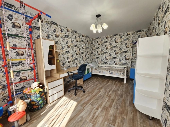 
  Продам 3-комн. квартиру 58.3 м². Фото 7.