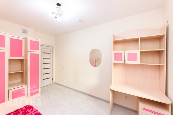 
  Продается 3-комн. квартира 60.3 м², в ЖК Южные Ворота, Титова дом 6а. Фото 1.