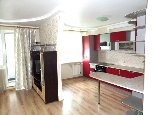 
  Продам 2-комн. квартиру 62.2 м². Фото 2.