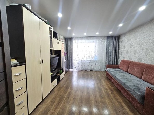 
  Продам 3-комн. квартиру 57.9 м². Фото 7.