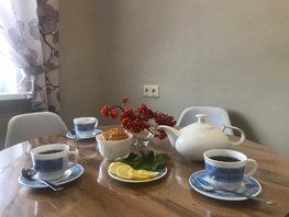 Снять однокомнатную квартиру Алексеева ул, 40  м&sup2;, 3233 рублей