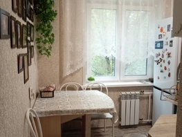 Продается 4-комнатная квартира Бийская ул, 59.2  м&sup2;, 6390000 рублей