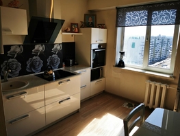 Продается 2-комнатная квартира Малахова ул, 50 м², 3590000 рублей