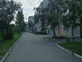 Продается 2-комнатная квартира Строительная ул, 48.4 м², 1900000 рублей
